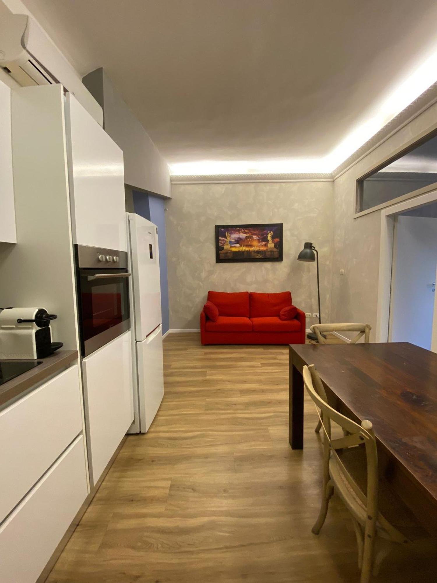 - Colosseo - Lanza Appartement